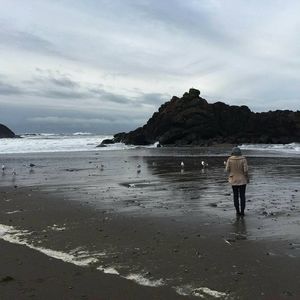 Meet your Posher, Caitlin